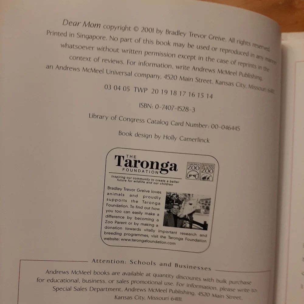 Dear Mom Thank you for Everything book by Bradley Trever Greive